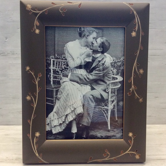 Burnes of Boston  Rare Woods Picture Frame 5/7 - Picture 3 of 8
